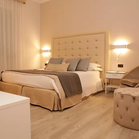 Hotel Ida 3*
